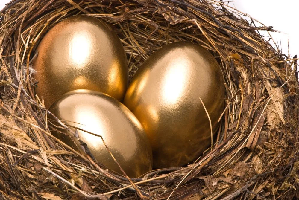 Price of Dozen Eggs in May?
