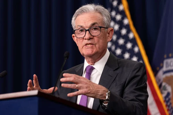 How many dissent at the next Fed meeting?